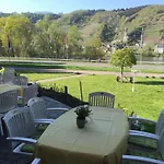 Hotel-restaurant Peifer Otel Brodenbach