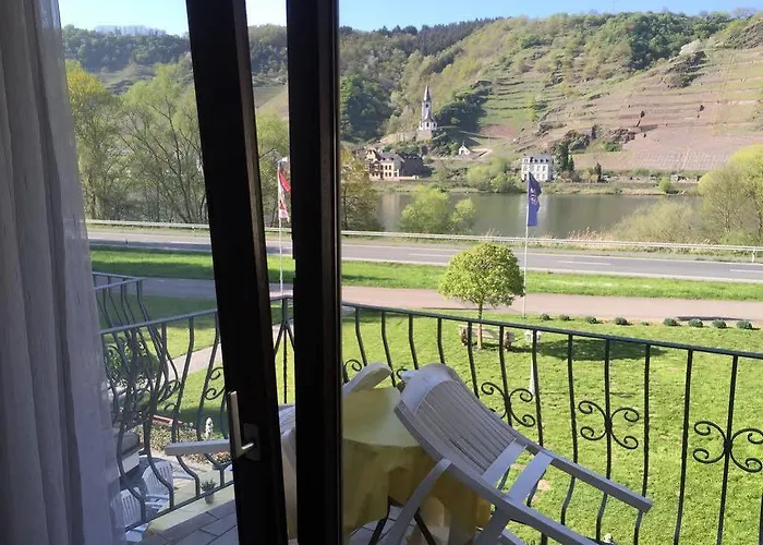 Hotel-restaurant Peifer فندق